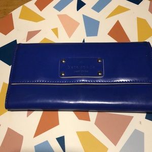 Kate Spade patten leather blue billfold wallet